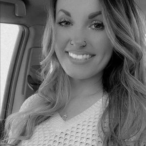 Meet your Posher, Toni